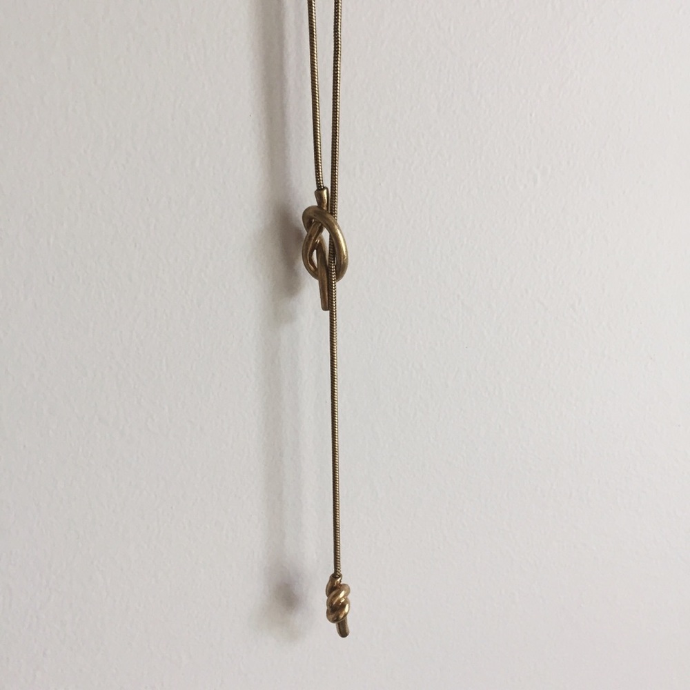 ✨ madewell knotshine necklace